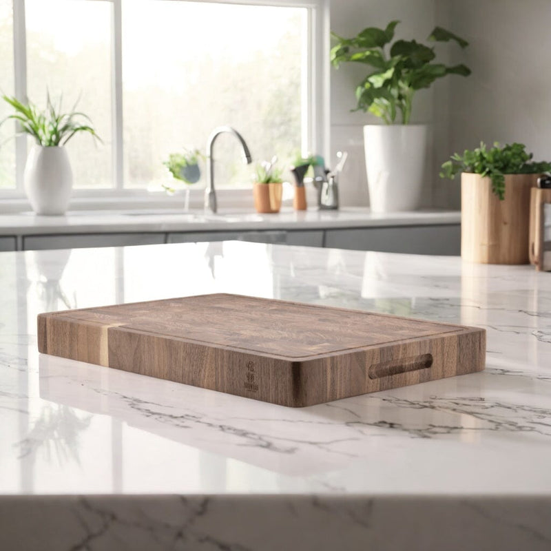 Luxury walnut wood cutting board - 45 x 30 x 4.5 cm